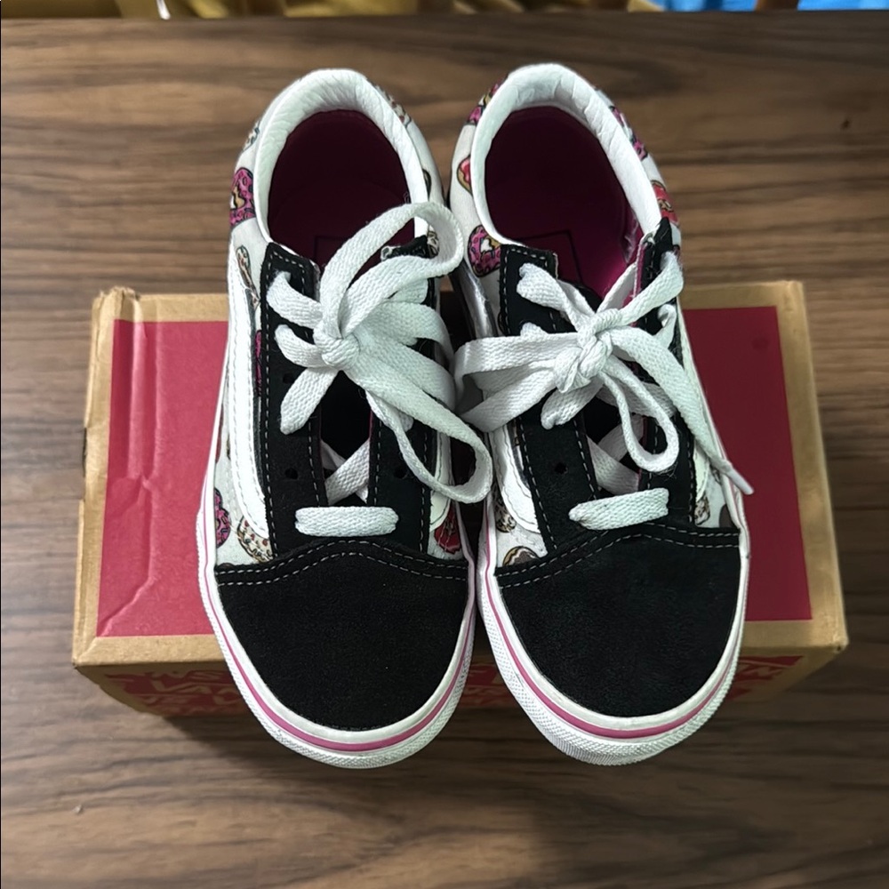 Vans Old Skool Kids Sneakers Black Pink Donuts Size 12 - Picture 2 of 11
